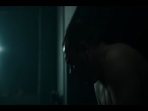 LILITH STANGENBERG in HAUSEN (2020)