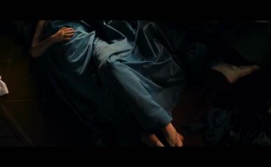 MARIA EHRICH NUDE/SEXY SCENE IN SAPPHIRE BLUE