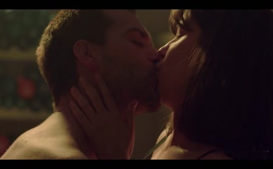 IRIA DEL RIO NUDE/SEXY SCENE IN THE HOCKEY GIRLS