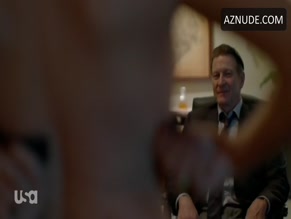 VERONICA FALCON NUDE/SEXY SCENE IN QUEEN OF THE SOUTH