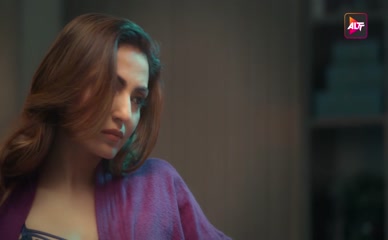 RIYA SEN,NAVINA BOLE,NIKITA GHAG NUDE/SEXY SCENE IN BEKAABOO