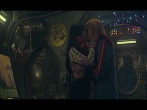 DIANE GUERRERO,MADELINE ZIMA NUDE/SEXY SCENE IN DOOM PATROL