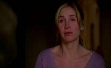 ELIZABETH MITCHELL in Lost