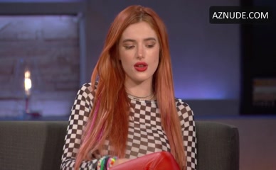 BELLA THORNE NUDE/SEXY SCENE IN CHELSEA