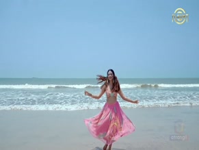 MUSKAAN MOHNOT in FLAUNT