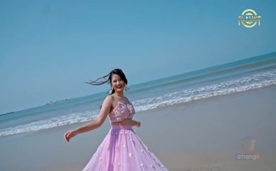 MUSKAAN MOHNOT,GARGI SHIRURKAR,ADITI JAIN NUDE/SEXY SCENE IN FLAUNT