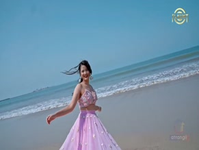 MUSKAAN MOHNOT in FLAUNT