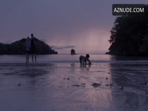 EBONEE DAVIS in NUDE