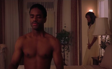 LELA ROCHON NUDE/SEXY SCENE IN WHY DO FOOLS FALL IN LOVE