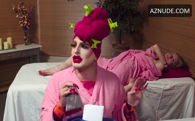 SARAH REED NUDE/SEXY SCENE IN STRAPPED FOR DANGER