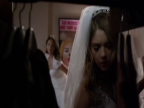 ASHLEY BENSON in PRETTY LITTLE LIARS (2014-)