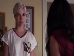 DRE DAVIS in PRETTY LITTLE LIARS (2014-)