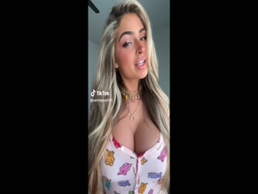 CARRINGTON BROOKE DURHAM NUDE/SEXY SCENE IN CARRINGTON BROOKE DURHAM TIKTOK