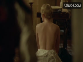 HANNAH ARTERTON NUDE/SEXY SCENE IN VERSAILLES