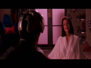 SANDRA BULLOCK,BRANDY LEDFORD NUDE/SEXY SCENE IN DEMOLITION MAN