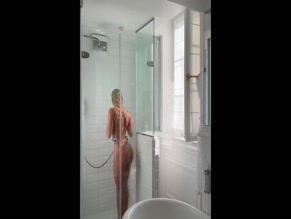 PAULINE TANTOT in PAULINE TANTOT SEXY AND NUDE SHOWER VIDEO SHOWING OFF HER WET BOOTY (2025)