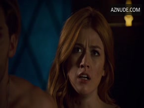 KATHERINE MCNAMARA in SHADOWHUNTERS (2016-)