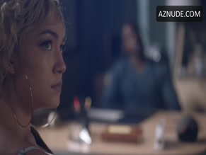 JUDE DEMOREST NUDE/SEXY SCENE IN STAR