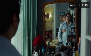ELLA RAE PECK NUDE/SEXY SCENE IN THE LOOMING TOWER