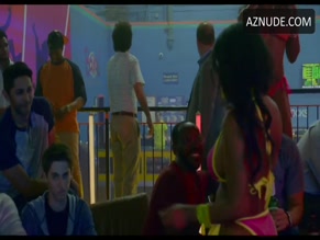 AMANDA ANNE FERRER in THE WEEK OF (2018)