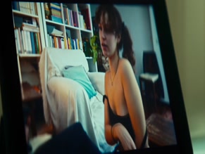 UNKNOWN in MUORI DI LEI (2025)