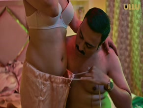 PRIYANKA CHAURASIA,SONI JHA NUDE/SEXY SCENE IN YAMMA YAMMA