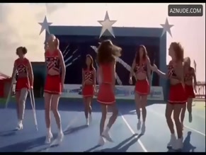 KIRSTEN DUNST in BRING IT ON (2000)