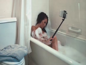 ARIA LONDON in STAY OFF THE APP