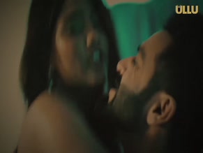 RUKS KHANDAGALE,JINNIE JAAZ,MANVI CHUGH NUDE/SEXY SCENE IN RIKSHAWALA