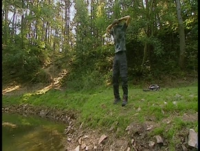 LENKA NOVOTNA NUDE/SEXY SCENE IN RANC U ZELENE SEDMY