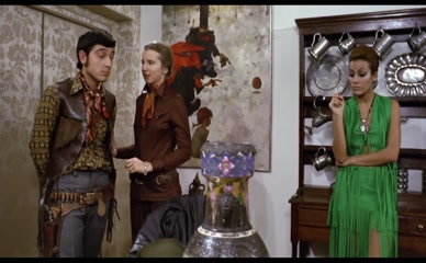 SILVIA MONTI NUDE/SEXY SCENE IN QUE COSAS TIENE EL AMOR!