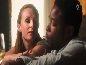 EMMA JANE in POLIZEIRUF 110