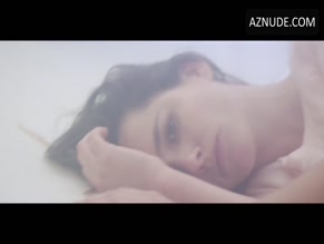 JUANITA RINGELING NUDE/SEXY SCENE IN SHORTWAVE