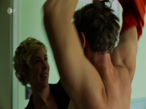 BRIGITTE ZEH in DR. NICE