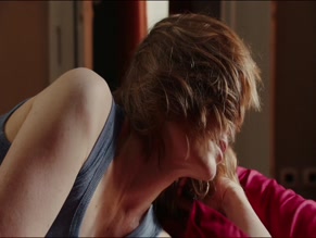 ISABELLE CARRE in CONTINENTAL DRIFT (SOUTH) (2022)