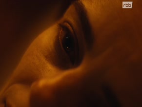 GINA HENKEL in KRZYK: LOSING CONTROL