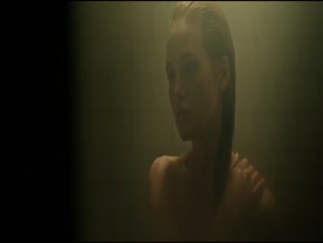 MADELAINE PETSCH in SIGHTLESS (2020)