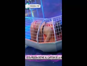 MICHEILLE SOIFER CARDENAS in ESTO ES GUERRA (2012)