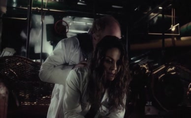 MILA KUNIS NUDE/SEXY SCENE IN FRIENDS WITH BENEFITS