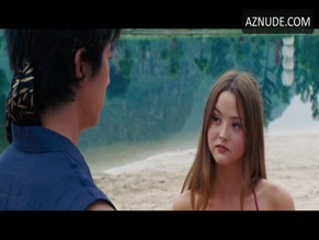 SARAH CARTER in DOA (2006)