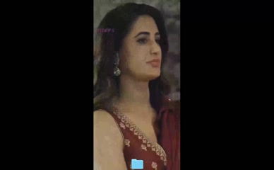 NARGIS FAKHRI in TATLUBAAZ