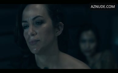 LEVY TRAN in THE HAUNTING OF HILL HOUSE