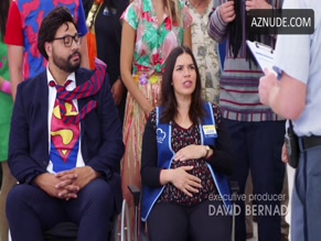 LAUREN ASH NUDE/SEXY SCENE IN SUPERSTORE