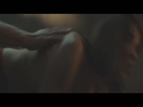ARIANA SAAVEDRA in MUJERES ASESINAS (2022)