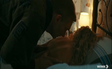 YULIA TOPOLNITSKAYA NUDE/SEXY SCENE IN MOSKVA SLEZAM NE VERIT. VSYO TOLKO NACHINAETSYA