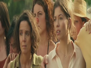 DOROTHEE POUSSEO in PROBLEMOS