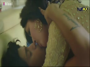 GARIMA MAURYA,ALIYA NAAZ,RAJSI VERMA,POOJA PODDAR NUDE/SEXY SCENE IN FAVORITE TEACHER