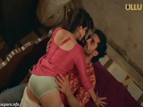 SARIKA SALUNKHE NUDE/SEXY SCENE IN NUMBARI