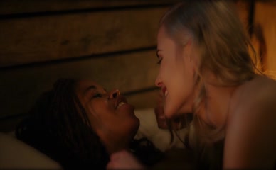 DEOUDONE PRETORIUS,CHRISTELLE ELWIN NUDE/SEXY SCENE IN THE RATS: A WITCHER TALE