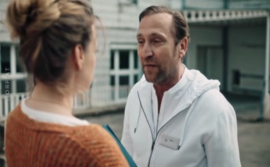 MARTINA EBM NUDE/SEXY SCENE IN VORSTADTWEIBER